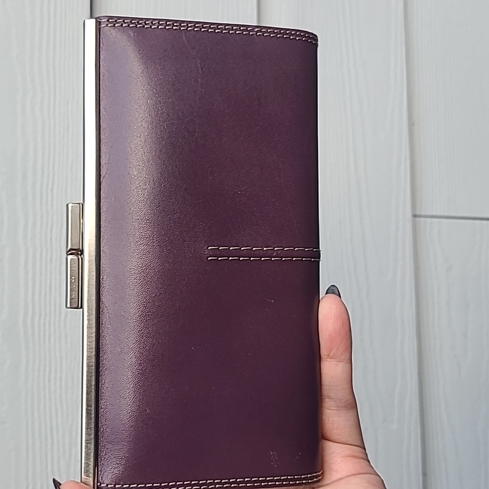 Kenneth Cole - leather kisslock clutch - Picture 2 of 8